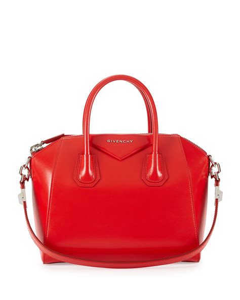 givenchy antigona white|red Givenchy antigona bag.